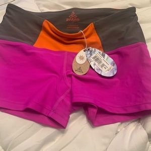 Prana Short with zipper pocket